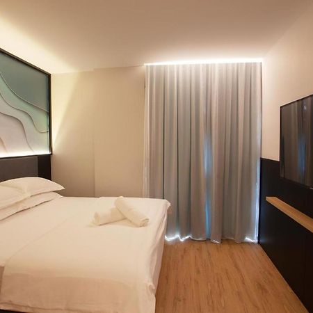 Hako Hotel Johor Bahru Esterno foto
