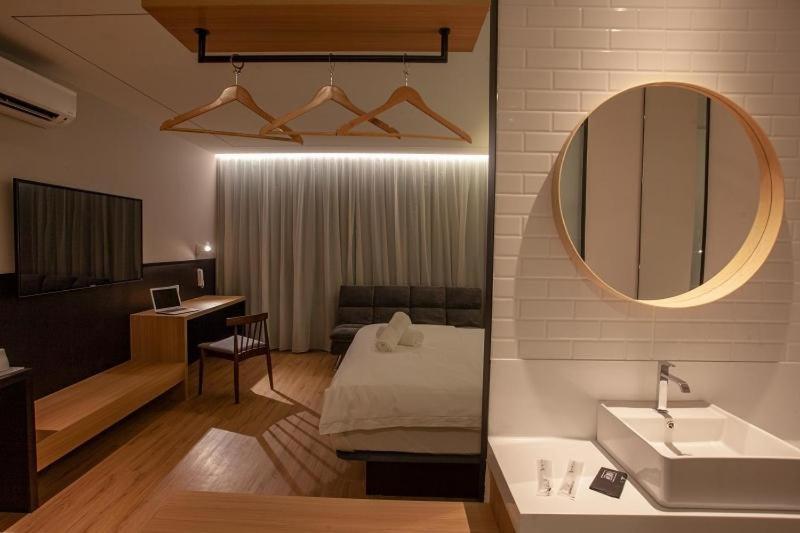 Hako Hotel Johor Bahru Esterno foto