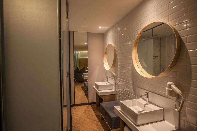 Hako Hotel Johor Bahru Esterno foto